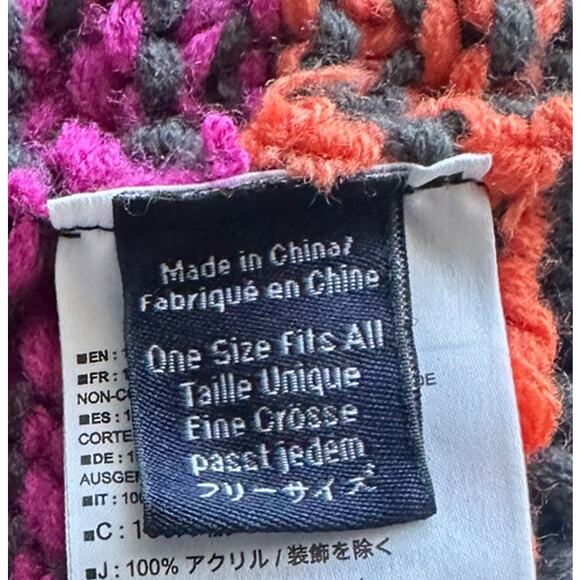 Arc\'teryx Fernie Toque Green Pink Crochet Knit Stocking Hat w/ Pom Pom Beanie main image 6